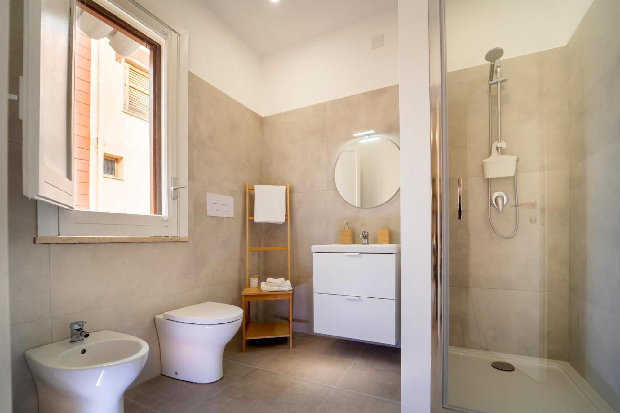 קאסטלמארה דל גולפו Mameri Central Rooms מראה חיצוני תמונה